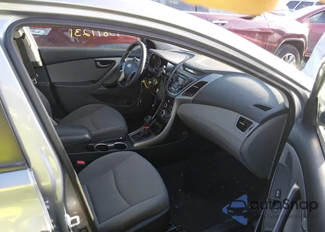2016 Hyundai Elantra Se z USA, uszkodzony, nr VIN 5NPDH4AE1GH713756